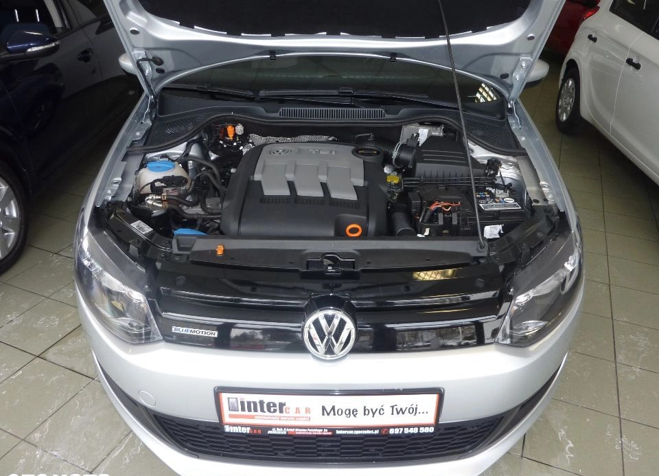 Volkswagen Polo cena 27400 przebieg: 84250, rok produkcji 2010 z Zgorzelec małe 79